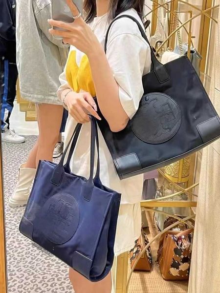 designer bag 2024 early launch new tb nylon tote earl shopping large capacity mommy lightweight commuting one shoulder laptop
designer bag 2024 early launch new tb nylon tote earl shopping large capacity mommy lightweight commuting one shoulder laptop