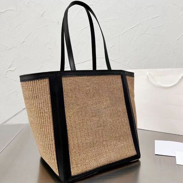 triomphe designers bag triomphe smooth cowhide bag women teenhandbag golden chain shopping bags lady wallet luxurys crossbody bag real leath
triomphe designers bag triomphe smooth cowhide bag women teenhandbag golden chain shopping bags lady wallet luxurys crossbody bag real leath