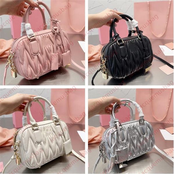 designer bowling bags miui miu women matelasse wander bag hobo handbag tote clutch wallet padlock key purse lady genuine leather shoulder cr
designer bowling bags miui miu women matelasse wander bag hobo handbag tote clutch wallet padlock key purse lady genuine leather shoulder cr