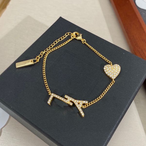 luxury love full diamond bracelet designer letter y premium quality ladies bracelet for a lover's engagement jewelry gift, Black 
luxury love full diamond bracelet designer letter y premium quality ladies bracelet for a lover's engagement jewelry gift, Black