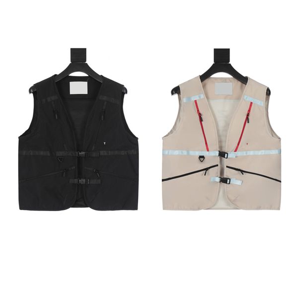 embroidery logo men's europe outdoor coat waistcoat fashion casual sleeveless cargo vest function tank 23fw aug 16, Black;brown
embroidery logo men's europe outdoor coat waistcoat fashion casual sleeveless cargo vest function tank 23fw aug 16, Black;brown
