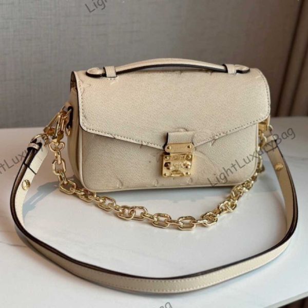 designer metis bags fashion classic shoulder crossbody bag women leather luxury handbags tote female purses 230617
designer metis bags fashion classic shoulder crossbody bag women leather luxury handbags tote female purses 230617
