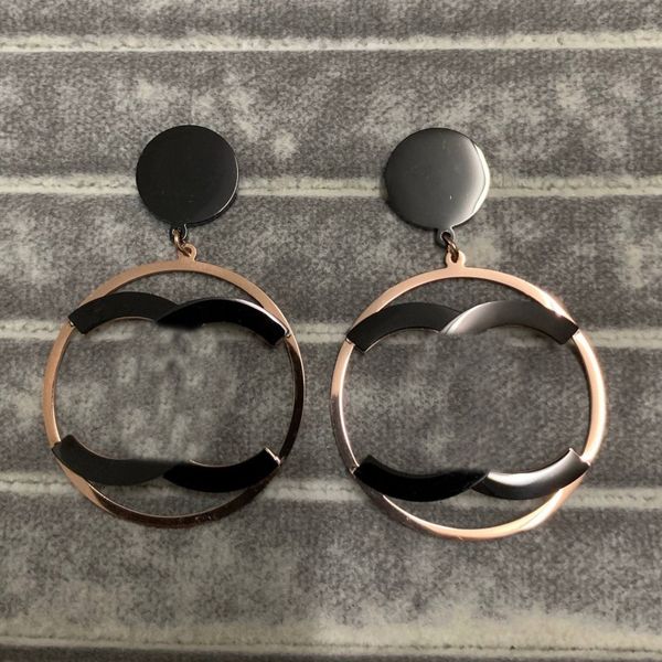 big size luxury women designer earrings simple hollow style stainless steel stud ring pendant engagement earring wholesale, Golden;silver
big size luxury women designer earrings simple hollow style stainless steel stud ring pendant engagement earring wholesale, Golden;silver