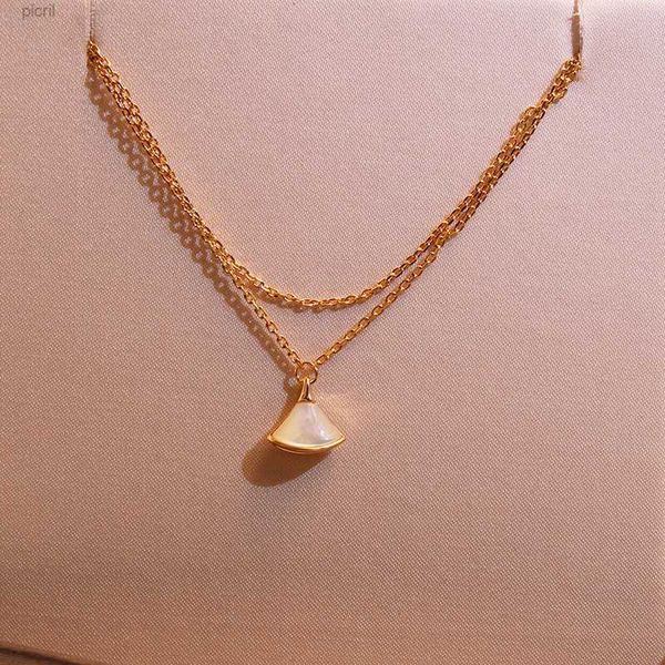 small skirt necklace female steel rose gold fritillaria alba simple personality double layer fan pendant kll, Silver
small skirt necklace female steel rose gold fritillaria alba simple personality double layer fan pendant kll, Silver
