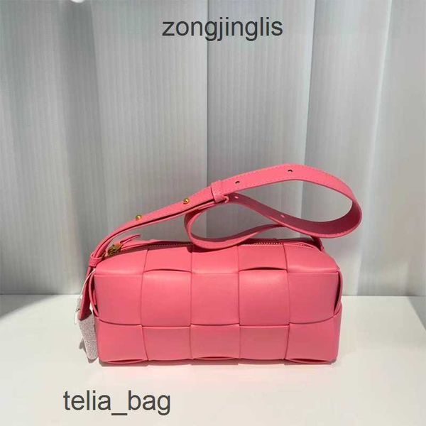 cassettes bottegaas knitted bag 2023 brick venetaas cowhide bags summer underarm candy color one shoulder square wo ucbx
cassettes bottegaas knitted bag 2023 brick venetaas cowhide bags summer underarm candy color one shoulder square wo ucbx