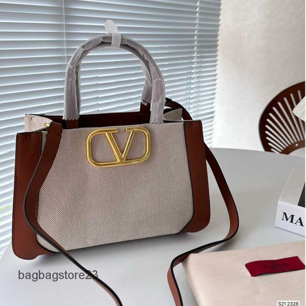 s23 valentiino tote bag ladies bags fashion canvas women leather shoulder crossbody large totes girl fashion shopping rivet metal handbags
s23 valentiino tote bag ladies bags fashion canvas women leather shoulder crossbody large totes girl fashion shopping rivet metal handbags