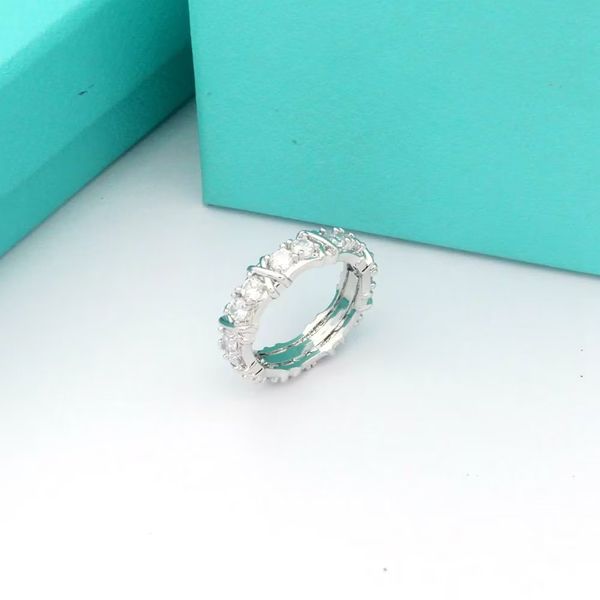 diamond ring for woman designer ring luxury rings cross connection zirconia mens ring designer jewelry ring man women gold plated christmas, Golden;silver
diamond ring for woman designer ring luxury rings cross connection zirconia mens ring designer jewelry ring man women gold plated christmas, Golden;silver