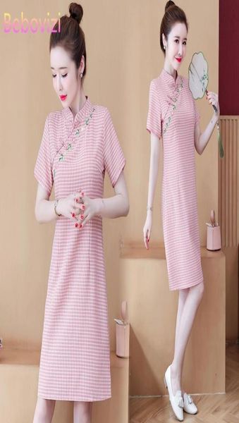 plus size m4xl summer 2021 short sleeve red check art qipao for women chinese modern cheongsam dress party traditional clothes2629422
plus size m4xl summer 2021 short sleeve red check art qipao for women chinese modern cheongsam dress party traditional clothes2629422