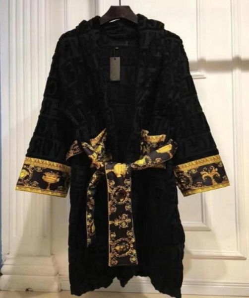 2021 new designer clothing classic letter men039s sleepwear 100 cotton turndown collar 5a quality women robes popular bath ro9782297, Black;brown
2021 new designer clothing classic letter men039s sleepwear 100 cotton turndown collar 5a quality women robes popular bath ro9782297, Black;brown