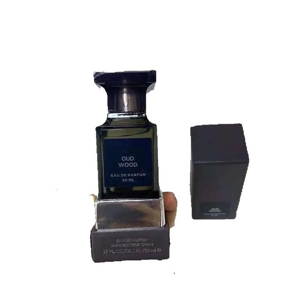 charm man perfume spray 50ml 100ml for woman oud wood edp eau de parfum long last charming fragrance party wed lovers gift perfumes
charm man perfume spray 50ml 100ml for woman oud wood edp eau de parfum long last charming fragrance party wed lovers gift perfumes