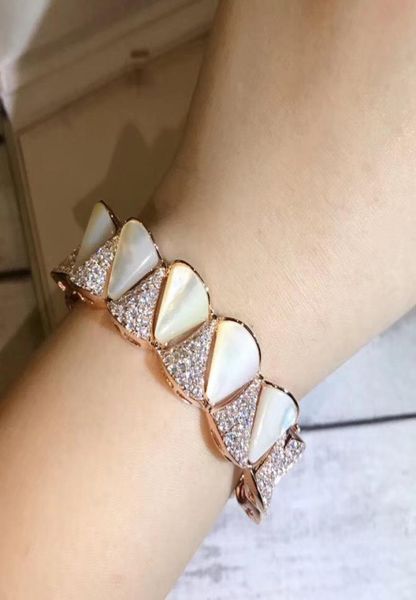 brand new cz diamond natural mother of pearl stone bracelet bangle designer 18k gold plated party jewelry for women6358642, Black
brand new cz diamond natural mother of pearl stone bracelet bangle designer 18k gold plated party jewelry for women6358642, Black