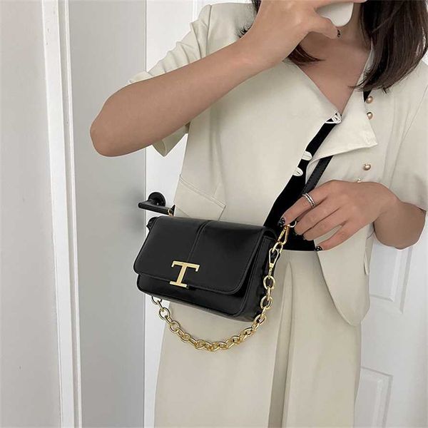 launch online celebrity chain for women in the summer of new fashionable texture one shoulder small square westernized and versatile crossbo
launch online celebrity chain for women in the summer of new fashionable texture one shoulder small square westernized and versatile crossbo