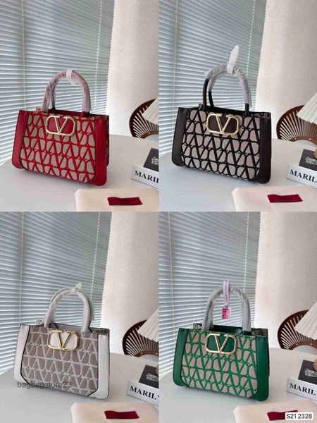 valentiino tote bag ladies 2023 bags fashion canvas women leather shoulder crossbody large totes girl fashion shopping rivet metal handbags
valentiino tote bag ladies 2023 bags fashion canvas women leather shoulder crossbody large totes girl fashion shopping rivet metal handbags