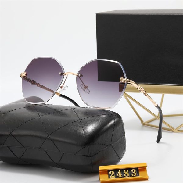 designer sunglasses mens womens eyeglasses outdoor shades metal frame fashion classic lady sun glasses mirrors for women228n, White;black
designer sunglasses mens womens eyeglasses outdoor shades metal frame fashion classic lady sun glasses mirrors for women228n, White;black