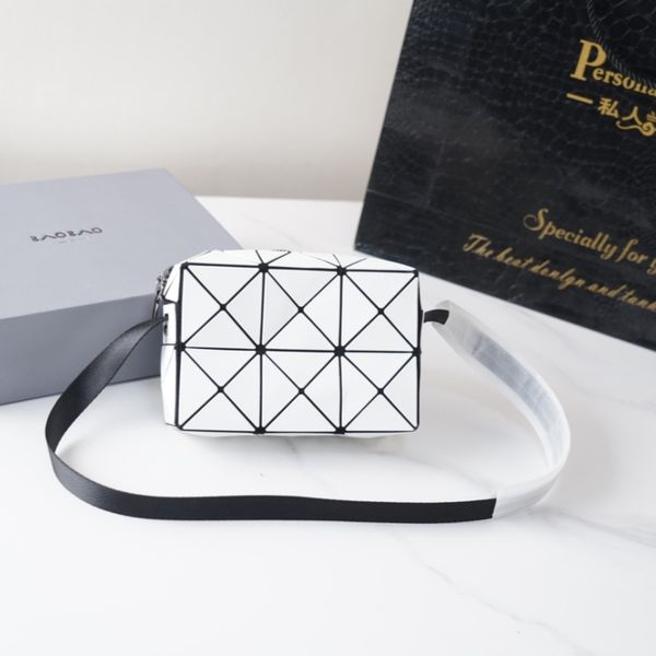 cupid's little box issey baobao level tote designer ladies original totes shoulder bag fashion luxury popular large capacity shoulder b
cupid's little box issey baobao level tote designer ladies original totes shoulder bag fashion luxury popular large capacity shoulder b