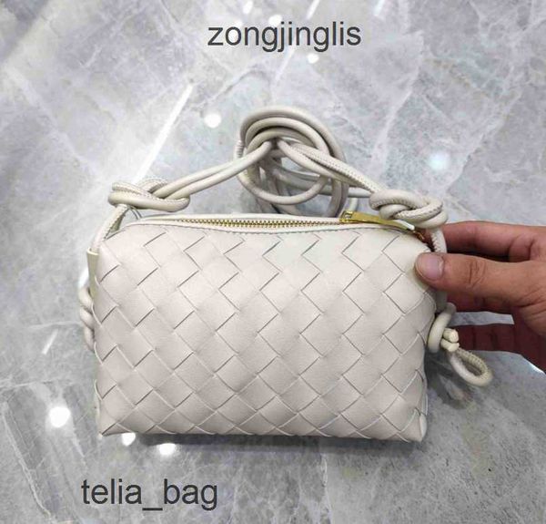 square dumpling bag 2023 venetaas bottegaas woven bags cloud soft leather loop korean women's designer fashion single shoulder cross nk
square dumpling bag 2023 venetaas bottegaas woven bags cloud soft leather loop korean women's designer fashion single shoulder cross nk