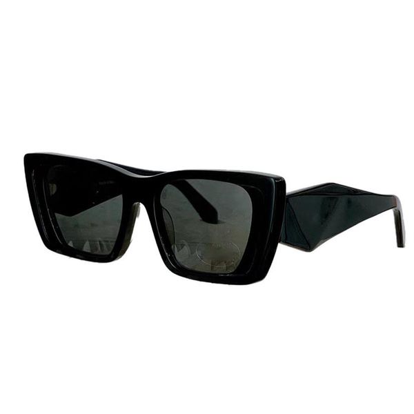 womens sunglasses for women men sun glasses mens fashion style protects eyes uv400 lens with random box and case 08y 112520, White;black
womens sunglasses for women men sun glasses mens fashion style protects eyes uv400 lens with random box and case 08y 112520, White;black