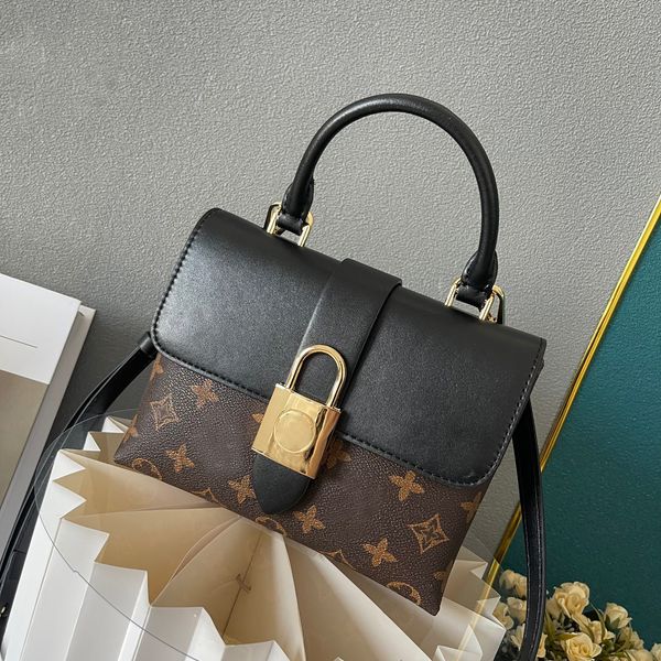 2023 luxury designer bags shopping bag diana bamboo genuine leather handbag shoulder bag womens men tote crossbody fashion purses handbags
2023 luxury designer bags shopping bag diana bamboo genuine leather handbag shoulder bag womens men tote crossbody fashion purses handbags