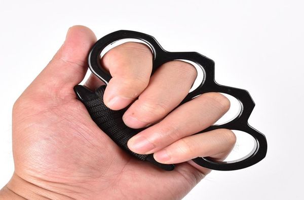 2020 four fingers brand new arival hard alloy black knuckles duster buckle male and female selfdefense knuckle clasp 195735019 
2020 four fingers brand new arival hard alloy black knuckles duster buckle male and female selfdefense knuckle clasp 195735019