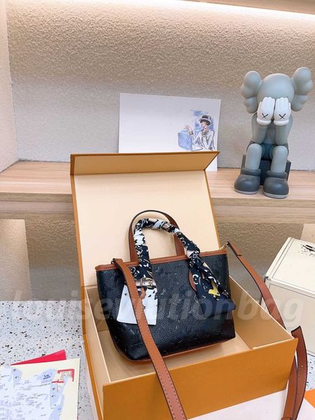luxurys designers bags handbags hobo purses lady handbag crossbody shoulder channel fashion wallet bag classic style of brand
luxurys designers bags handbags hobo purses lady handbag crossbody shoulder channel fashion wallet bag classic style of brand
