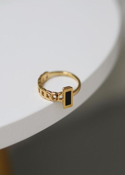cluster rings delicate vintage stainless steel 18k gold antiallergy asymmetric thin patchwork chain black square for women4083823, Golden;silver
cluster rings delicate vintage stainless steel 18k gold antiallergy asymmetric thin patchwork chain black square for women4083823, Golden;silver