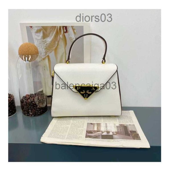 designer prad bag handbag beach crossbody purses the tote shoulder bag luxurys fashion brands man woman black white leather messenger makeup
designer prad bag handbag beach crossbody purses the tote shoulder bag luxurys fashion brands man woman black white leather messenger makeup