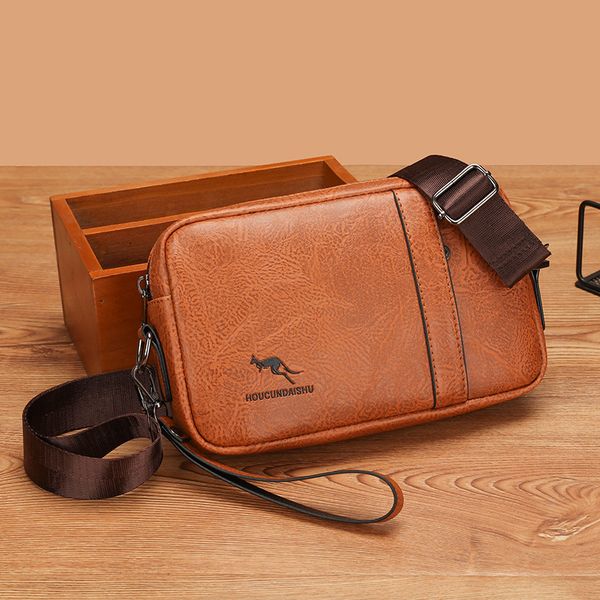 factory wholesale ladies shoulder bags 3 colors simple joker solid color leather clutch bag outdoor leisure backpack multi-layer zipper fash
factory wholesale ladies shoulder bags 3 colors simple joker solid color leather clutch bag outdoor leisure backpack multi-layer zipper fash