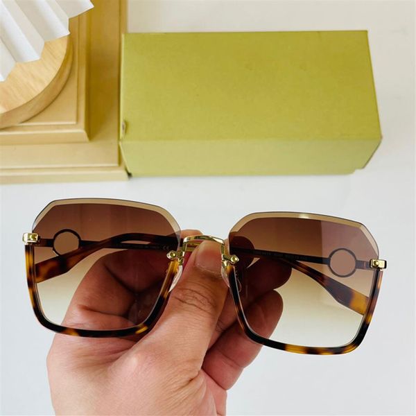 italy series casual sunglasses for men and women designer semi-rimless square check temple decoration sun glasses oculos de sol uv2773, White;black
italy series casual sunglasses for men and women designer semi-rimless square check temple decoration sun glasses oculos de sol uv2773, White;black
