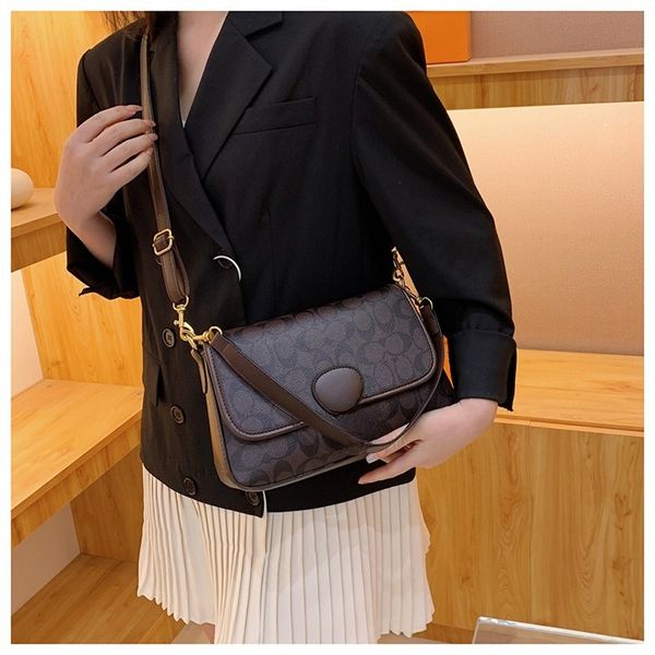 designer bag tote bag bags the tote bag crossbody bag handbag party letters women casual tide temperament elegant leather crossbody clutch f
designer bag tote bag bags the tote bag crossbody bag handbag party letters women casual tide temperament elegant leather crossbody clutch f