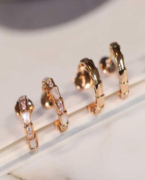 v gold luxury quality drop half shape earring with sparkly diamond and white shell for women wedding jewelry gift have box stamp p5636068, Golden
v gold luxury quality drop half shape earring with sparkly diamond and white shell for women wedding jewelry gift have box stamp p5636068, Golden