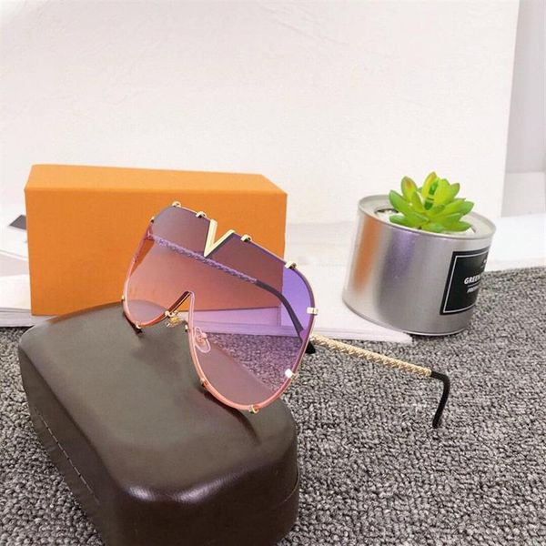 2021 millionaire 001 men women sunglasses with little stones retro vintage designer sun glasses shiny gold summer style laser plat212o, White;black
2021 millionaire 001 men women sunglasses with little stones retro vintage designer sun glasses shiny gold summer style laser plat212o, White;black