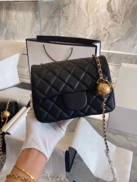 10a super original quality 17cm caviar sheepskin gold ball chain shoulder bag fashion real leather women handbags ladies tote luxurys design
10a super original quality 17cm caviar sheepskin gold ball chain shoulder bag fashion real leather women handbags ladies tote luxurys design