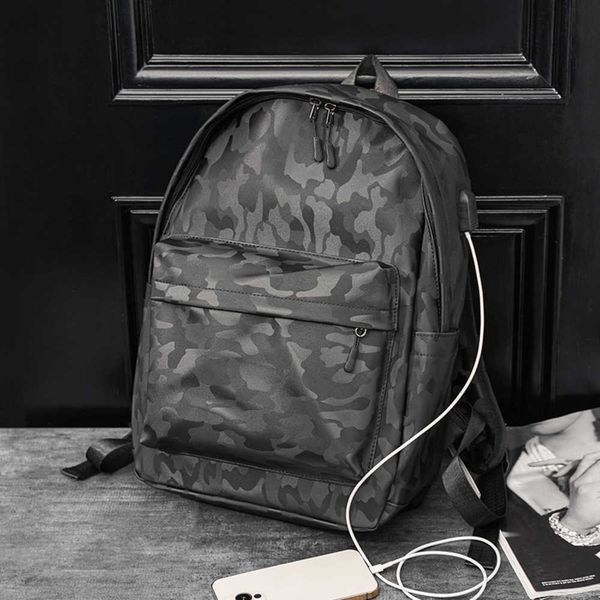 camouflage fashion large capacity outdoor travel backpack student schoolbag men's street 230817
camouflage fashion large capacity outdoor travel backpack student schoolbag men's street 230817