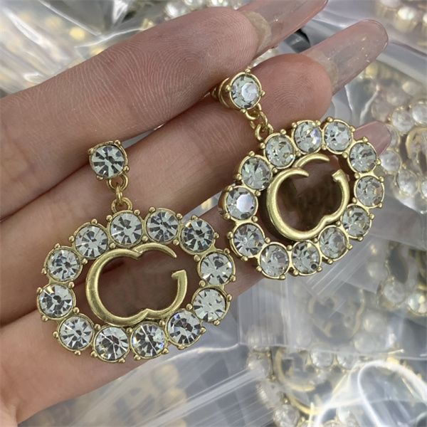 luxury stud earring double letter g logo earing women hoop designer jewelry ggity crystal pearl earrings woman 90, Golden;silver
luxury stud earring double letter g logo earing women hoop designer jewelry ggity crystal pearl earrings woman 90, Golden;silver