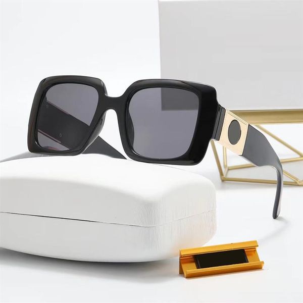 fashion designer woman sunglasses luxury attidute sunglasse women beach eyeglasses purple square sunshade mirror glasses frame men293g, White;black
fashion designer woman sunglasses luxury attidute sunglasse women beach eyeglasses purple square sunshade mirror glasses frame men293g, White;black
