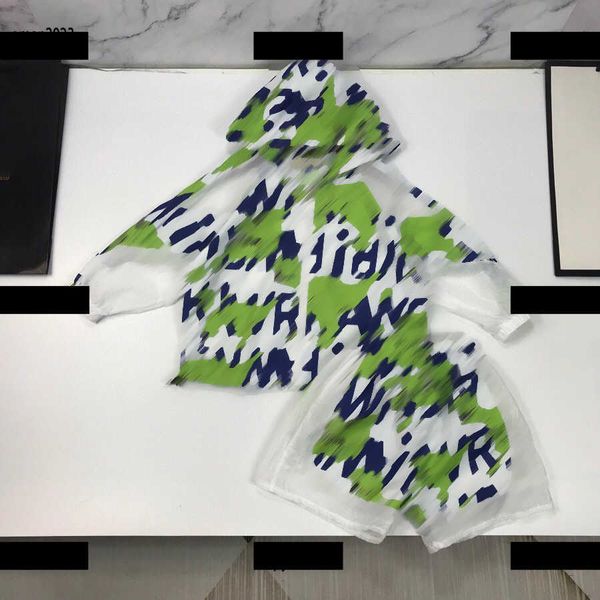 tracksuits designer kids hooded jacket set size 90-160 cm 2pcs spliced perspective design for sun protection jackets and shorts may13, White
tracksuits designer kids hooded jacket set size 90-160 cm 2pcs spliced perspective design for sun protection jackets and shorts may13, White