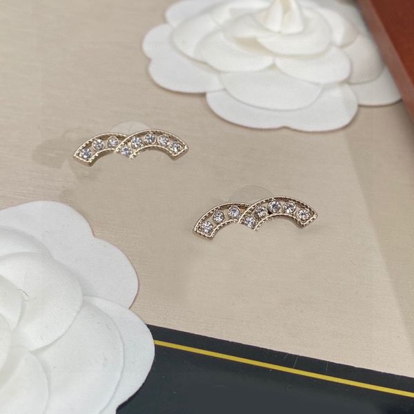 fashion stud earrings women luxury designer earring c letter diamond jewelry wedding party gifts, Golden;silver
fashion stud earrings women luxury designer earring c letter diamond jewelry wedding party gifts, Golden;silver