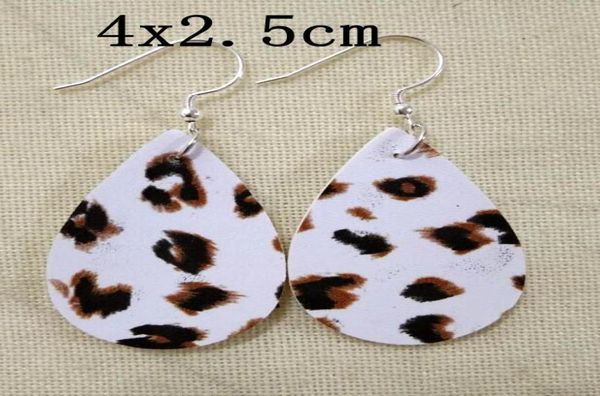 2021 multi color punk charm jewelry simple drop pendant earrings for women glitter tear leather earrings6706853, Golden;silver
2021 multi color punk charm jewelry simple drop pendant earrings for women glitter tear leather earrings6706853, Golden;silver