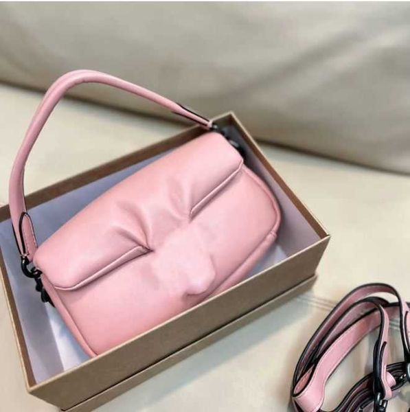pillow tabby bags shoulder bag handbag crossbody comfortable soft luxurys fashion genuine leather womens cross body bags purses totes cloud
pillow tabby bags shoulder bag handbag crossbody comfortable soft luxurys fashion genuine leather womens cross body bags purses totes cloud