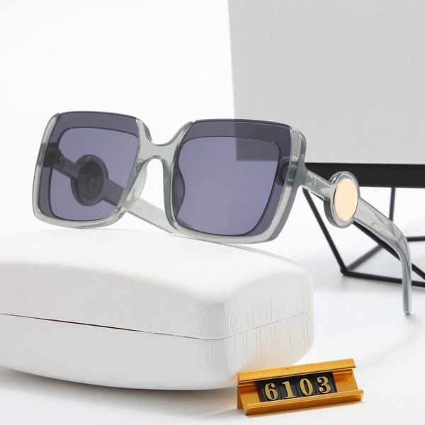designer sunglasses for women and men fashion model special uv400 protection letters big leg double beam frame outdoor luxury design women s, White;black
designer sunglasses for women and men fashion model special uv400 protection letters big leg double beam frame outdoor luxury design women s, White;black