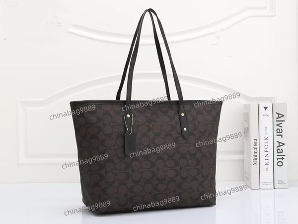 luxurys designer bag evening bags women carrier bag shopping handbags purses lady casual totes coin purse fashion handbag shoulder bags 45cm
luxurys designer bag evening bags women carrier bag shopping handbags purses lady casual totes coin purse fashion handbag shoulder bags 45cm
