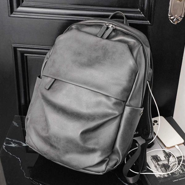 grey men's backpack large capacity backpack simple college student schoolbag computer bag fashion 230817
grey men's backpack large capacity backpack simple college student schoolbag computer bag fashion 230817