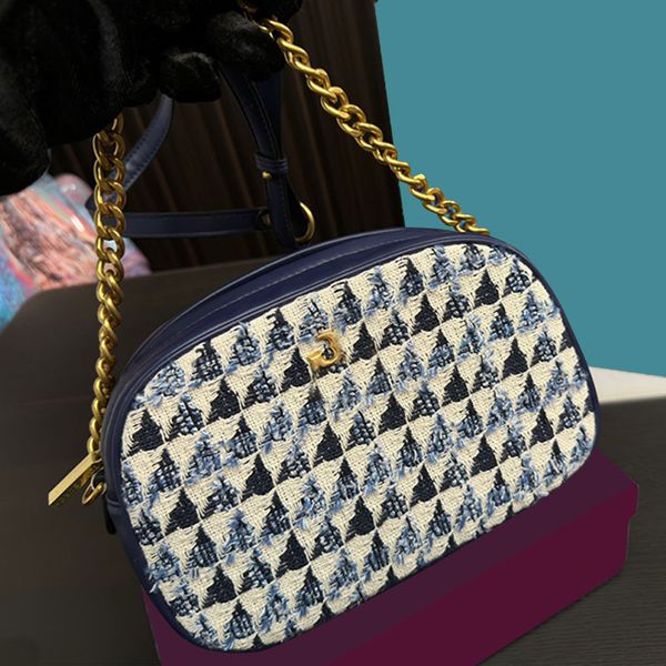 checker camera bag women chain shoulder crossbody purse handbag zipper open new woolen style splicing colors internal pocket clutch
checker camera bag women chain shoulder crossbody purse handbag zipper open new woolen style splicing colors internal pocket clutch