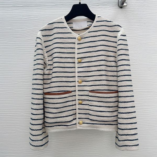 2023 new design long sleeved jackets round neck retro striped double pocket short jacket design sense cardigan coats high quality, Black;brown
2023 new design long sleeved jackets round neck retro striped double pocket short jacket design sense cardigan coats high quality, Black;brown