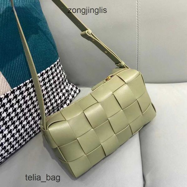 bags womven underarm classic capacity lady's designer winter woven women's bag venetaas leather 2023 bottegaas large brick cassett
bags womven underarm classic capacity lady's designer winter woven women's bag venetaas leather 2023 bottegaas large brick cassett
