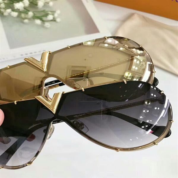classic pilot sunglasses for men gold grey shaded sonnenbrille fashion sun glasses gafas de sol new with box2734, White;black
classic pilot sunglasses for men gold grey shaded sonnenbrille fashion sun glasses gafas de sol new with box2734, White;black