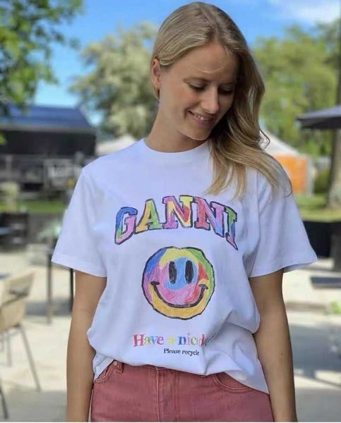 23ss ganni women designer printed cotton tee fashion white rainbow smiling face printing pattern loose short-sleeved t-shirt same female be
23ss ganni women designer printed cotton tee fashion white rainbow smiling face printing pattern loose short-sleeved t-shirt same female be