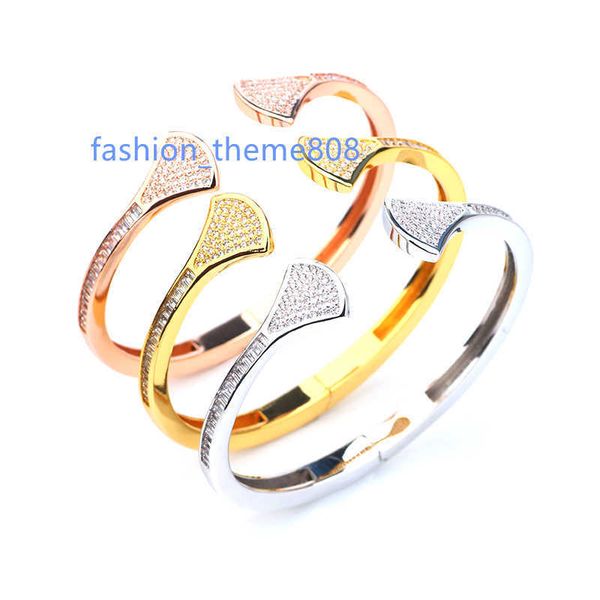 18k gold bangle ladies bracelet gold womens men friendship bracelets kit for men infinity luxury designer jewelry fashion party wedding gift, Black
18k gold bangle ladies bracelet gold womens men friendship bracelets kit for men infinity luxury designer jewelry fashion party wedding gift, Black