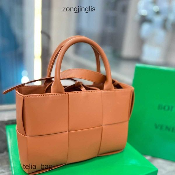 shoulder bottegaas summer cassettes designer 2023 bags venetaas tote spring bag handbag woven with large capacity 24 rfez
shoulder bottegaas summer cassettes designer 2023 bags venetaas tote spring bag handbag woven with large capacity 24 rfez