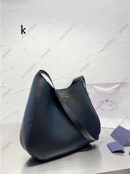 p-home cleo armpit bag large capacity tote bag shopping bag commuter versatile super large computer bag 23bags
p-home cleo armpit bag large capacity tote bag shopping bag commuter versatile super large computer bag 23bags
